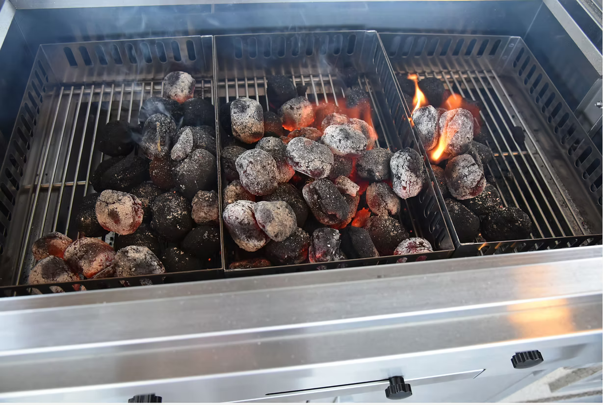 KoKoMo Grills  32" Built-In Charcoal Grill