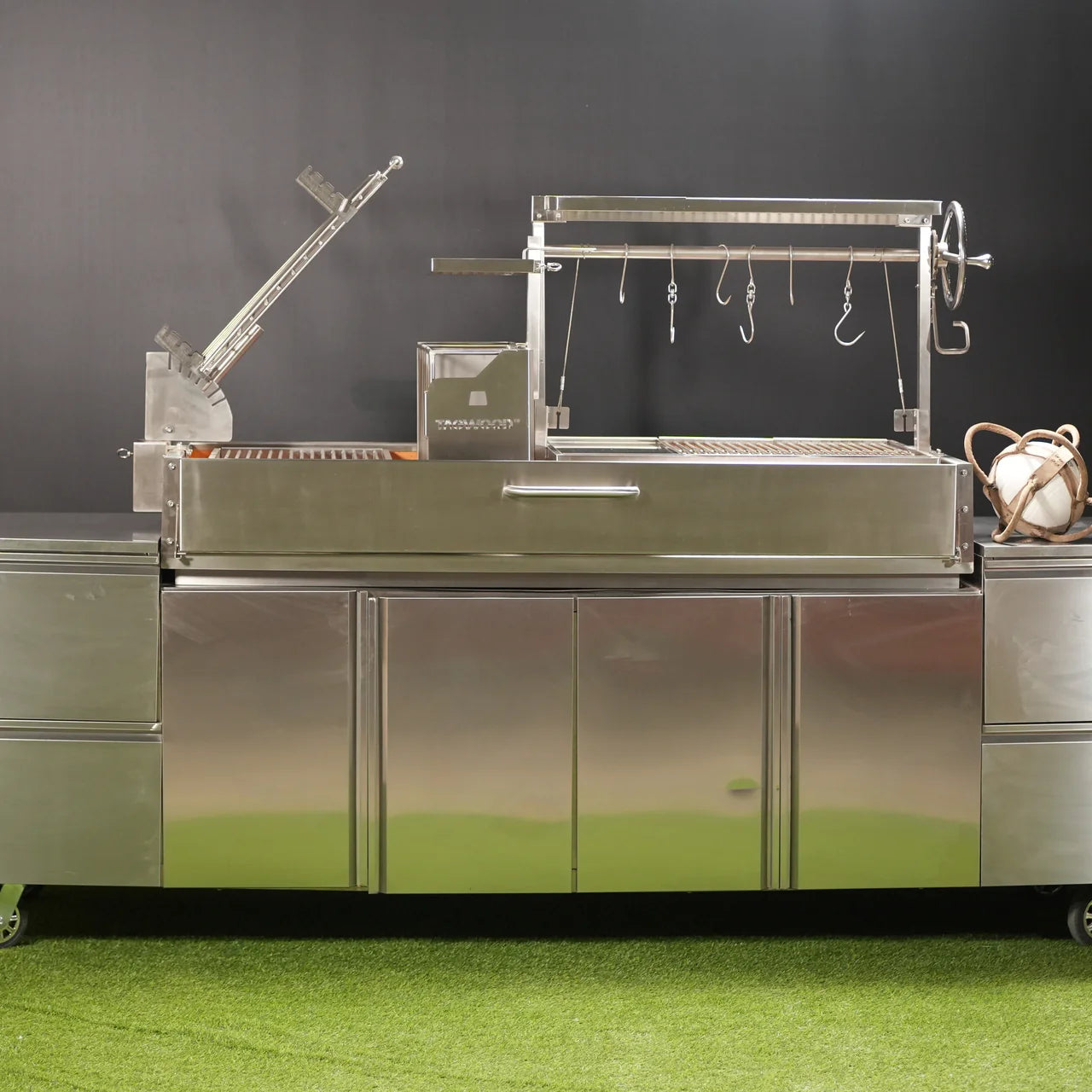 Tagwood BBQ28SS – XL Built‑In Argentine Santa Maria Grill -  Piratically Built