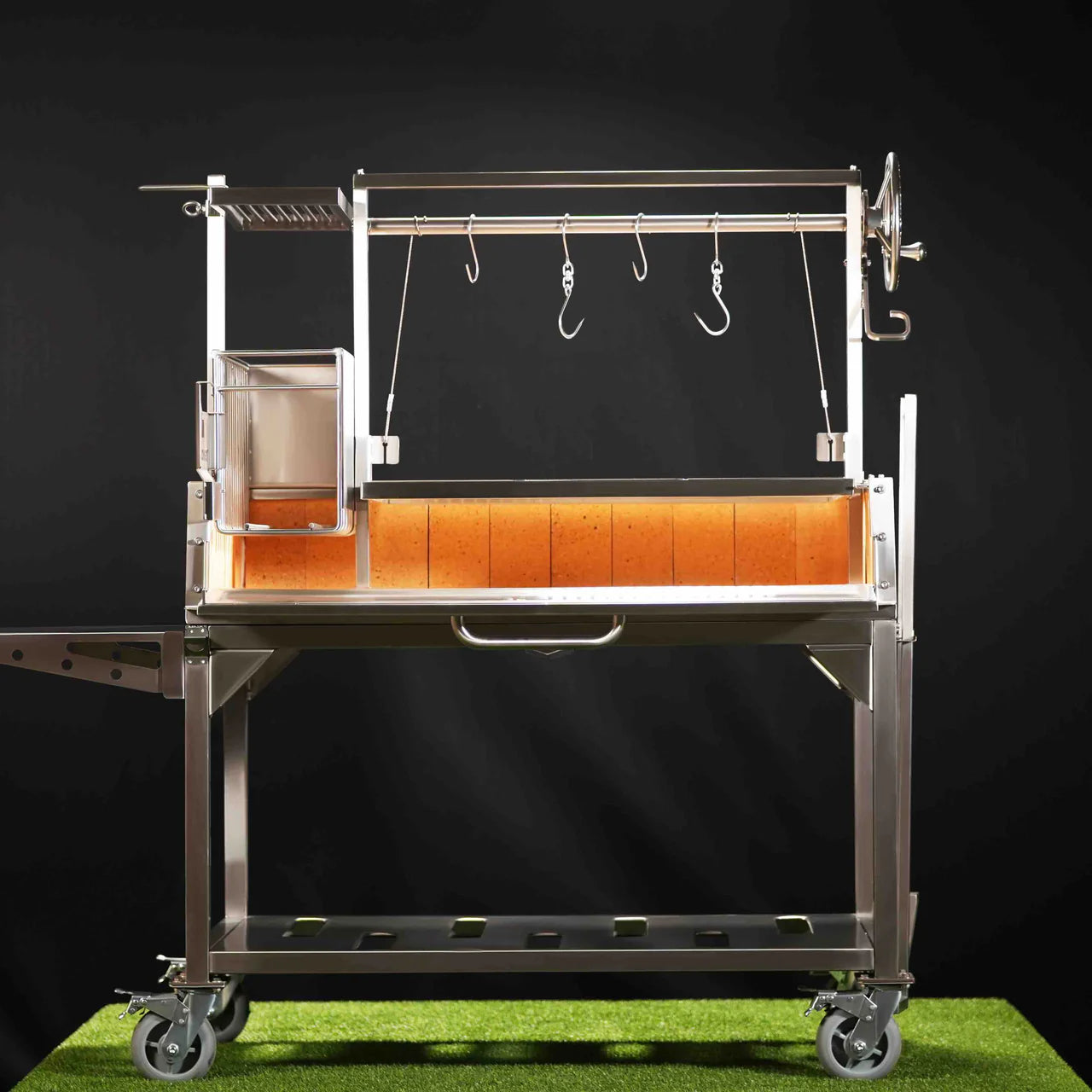 Tagwood BBQ23SS – Argentine Stainless Steel Santa Maria Grill